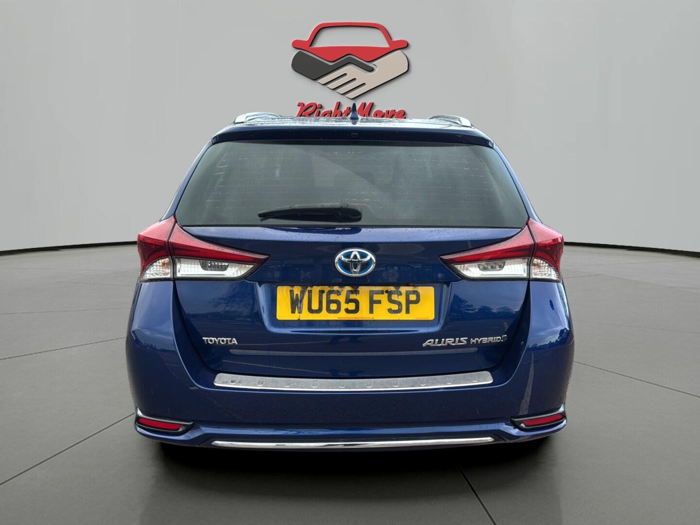 Used Toyota Auris 2015 for sale - 77645985: Photo 4