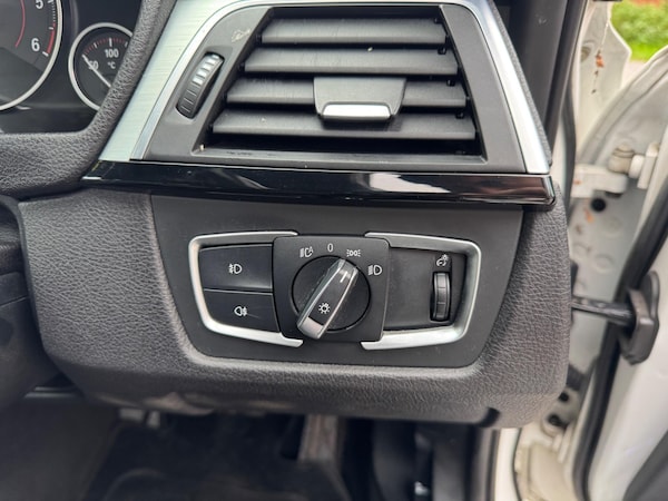Used BMW 3 Series 2016 for sale - 76239811: Photo 10