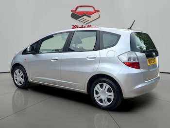 Used Honda Jazz 2010 for sale - 78388386: Photo