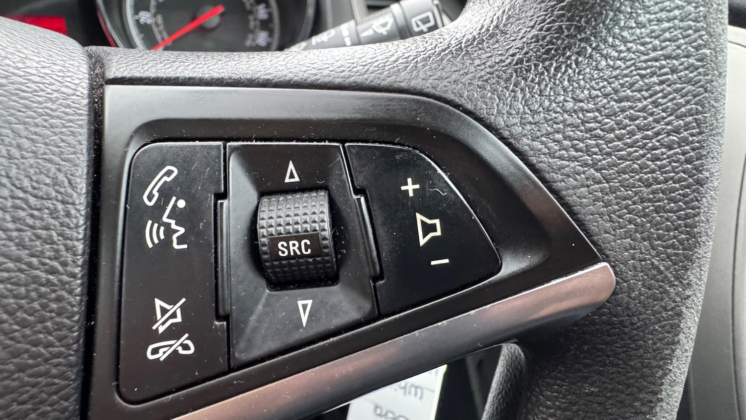 Used Vauxhall Astra 2010 for sale - 76550883: Photo 21