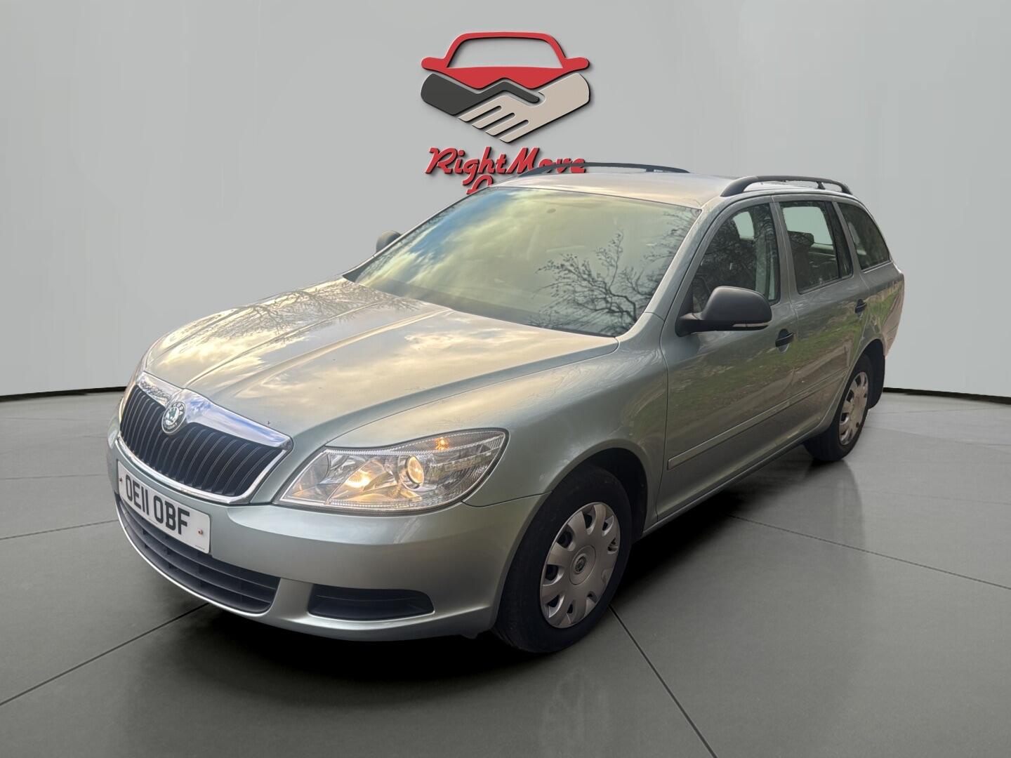Used Skoda Octavia 2011 for sale - 76913228: Photo 2