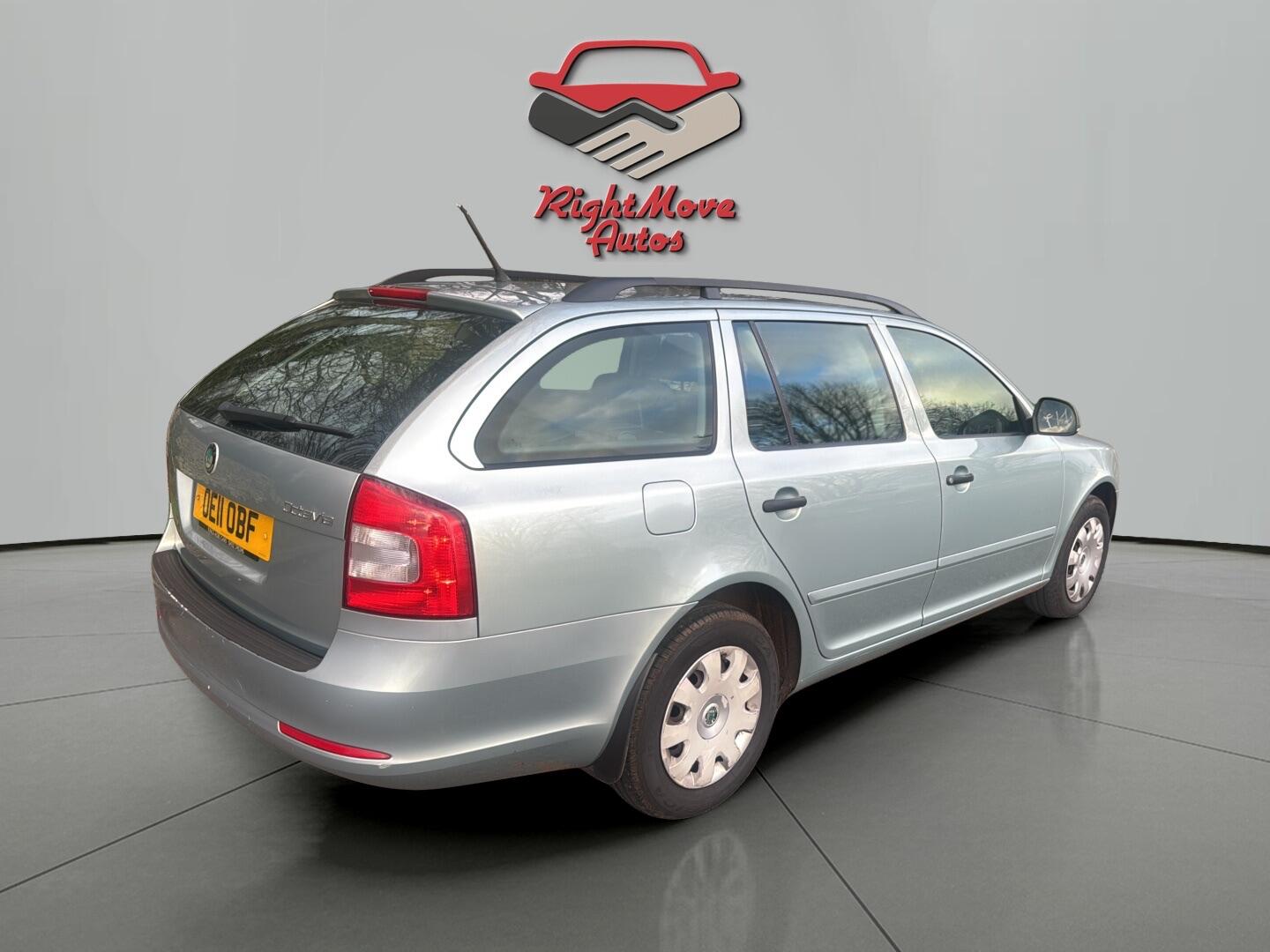 Used Skoda Octavia 2011 for sale - 76913228: Photo 7
