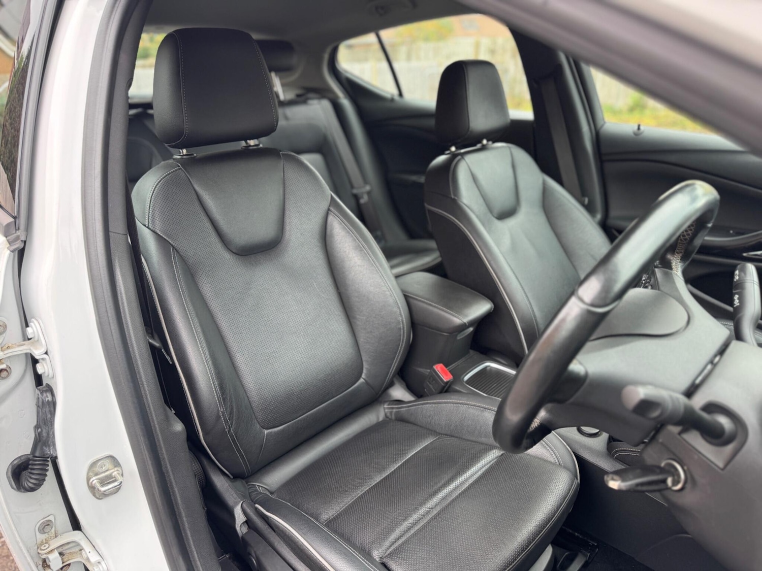 Used Vauxhall Astra 2016 for sale - 76607861: Photo 16