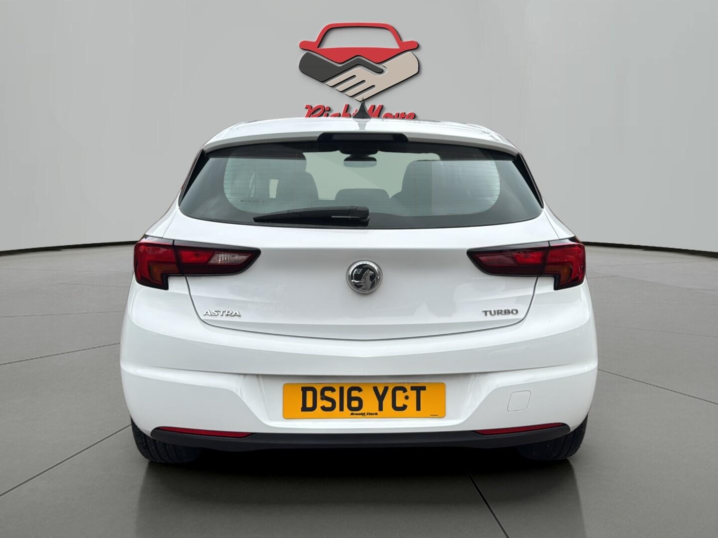 Used Vauxhall Astra 2016 for sale - 76607861: Photo 4