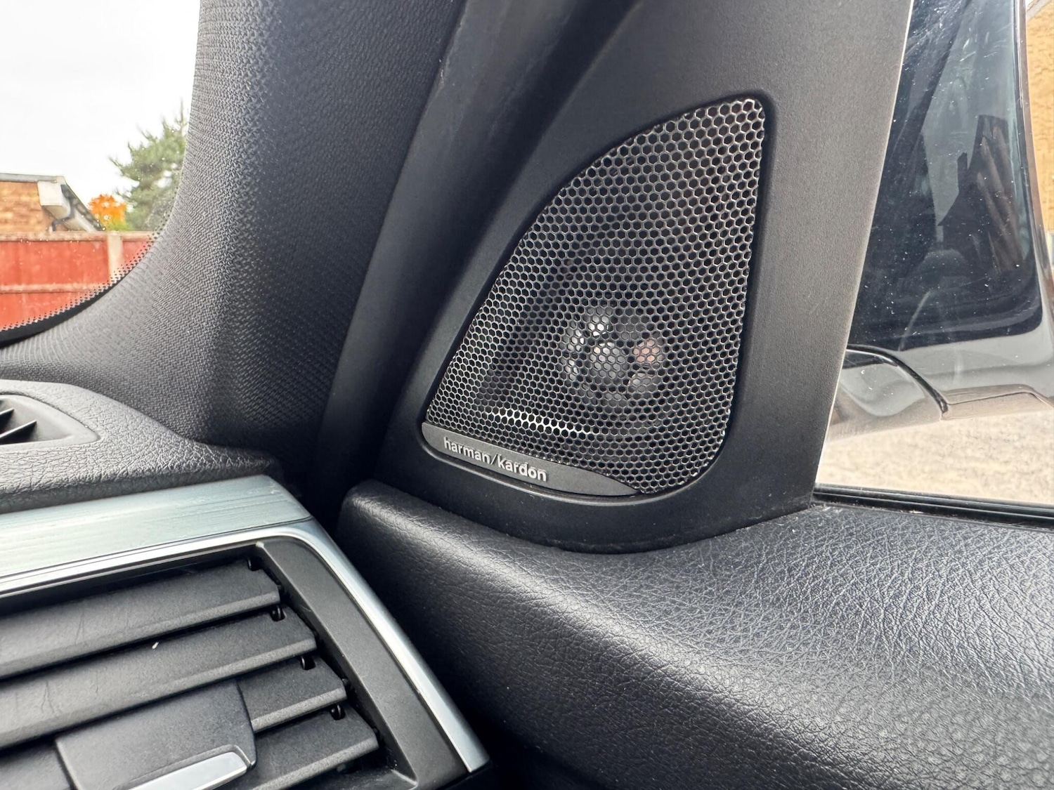 Used BMW 3 Series 2016 for sale - 76499269: Photo 29