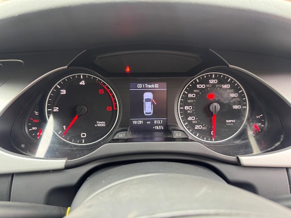 Used Audi A4 2009 for sale - 76314745: Photo 11