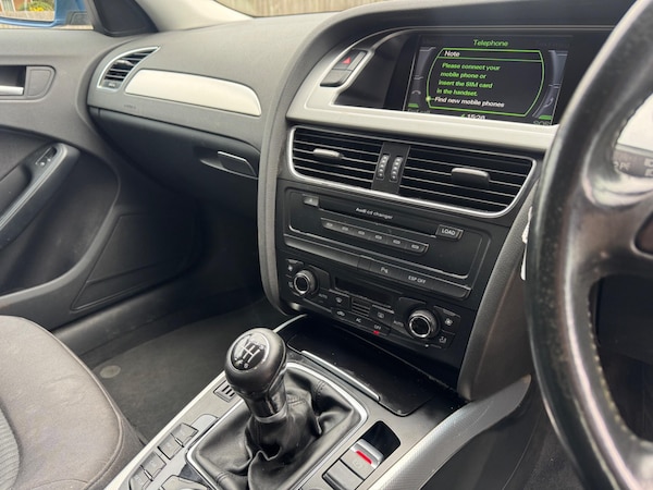 Used Audi A4 2009 for sale - 76314745: Photo 14