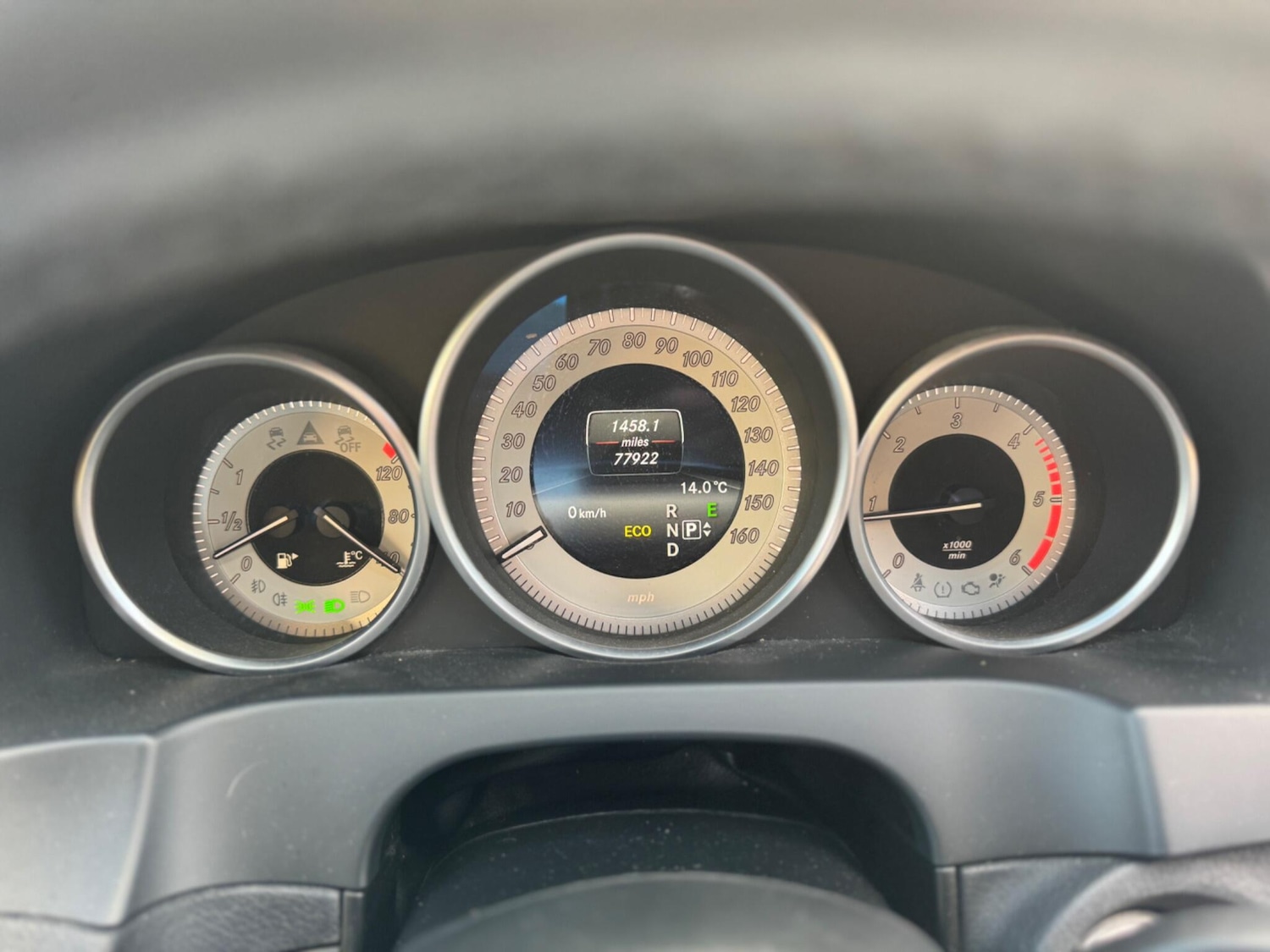 Used Mercedes-Benz E Class 2013 for sale - 76913460: Photo 10