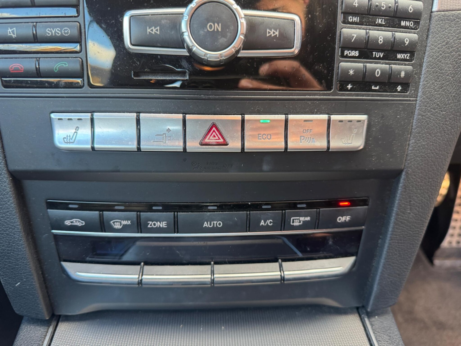 Used Mercedes-Benz E Class 2013 for sale - 76913460: Photo 15