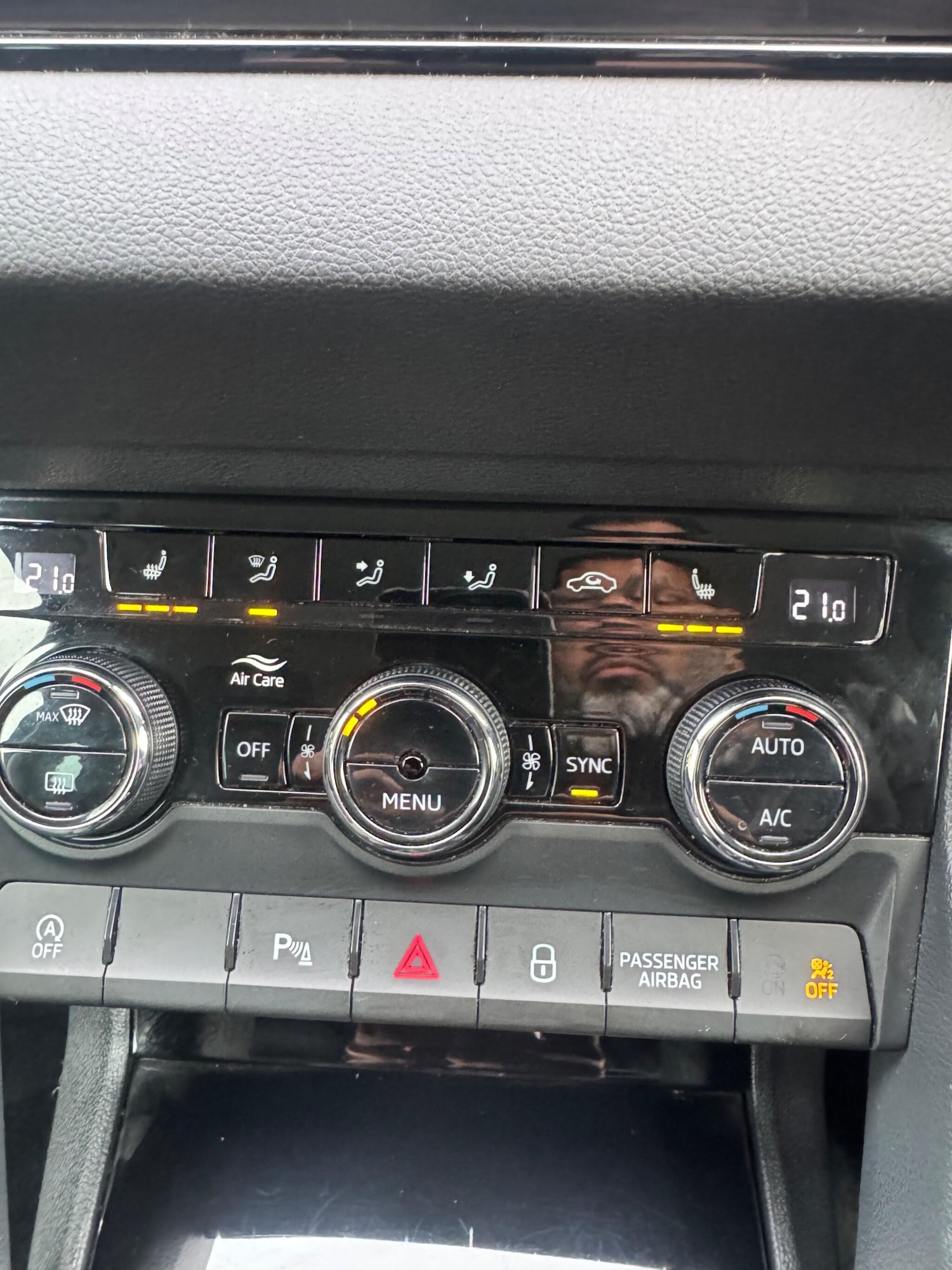 Used Skoda Karoq 2018 for sale - 77993848: Photo 9