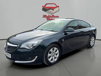 Vauxhall - Insignia