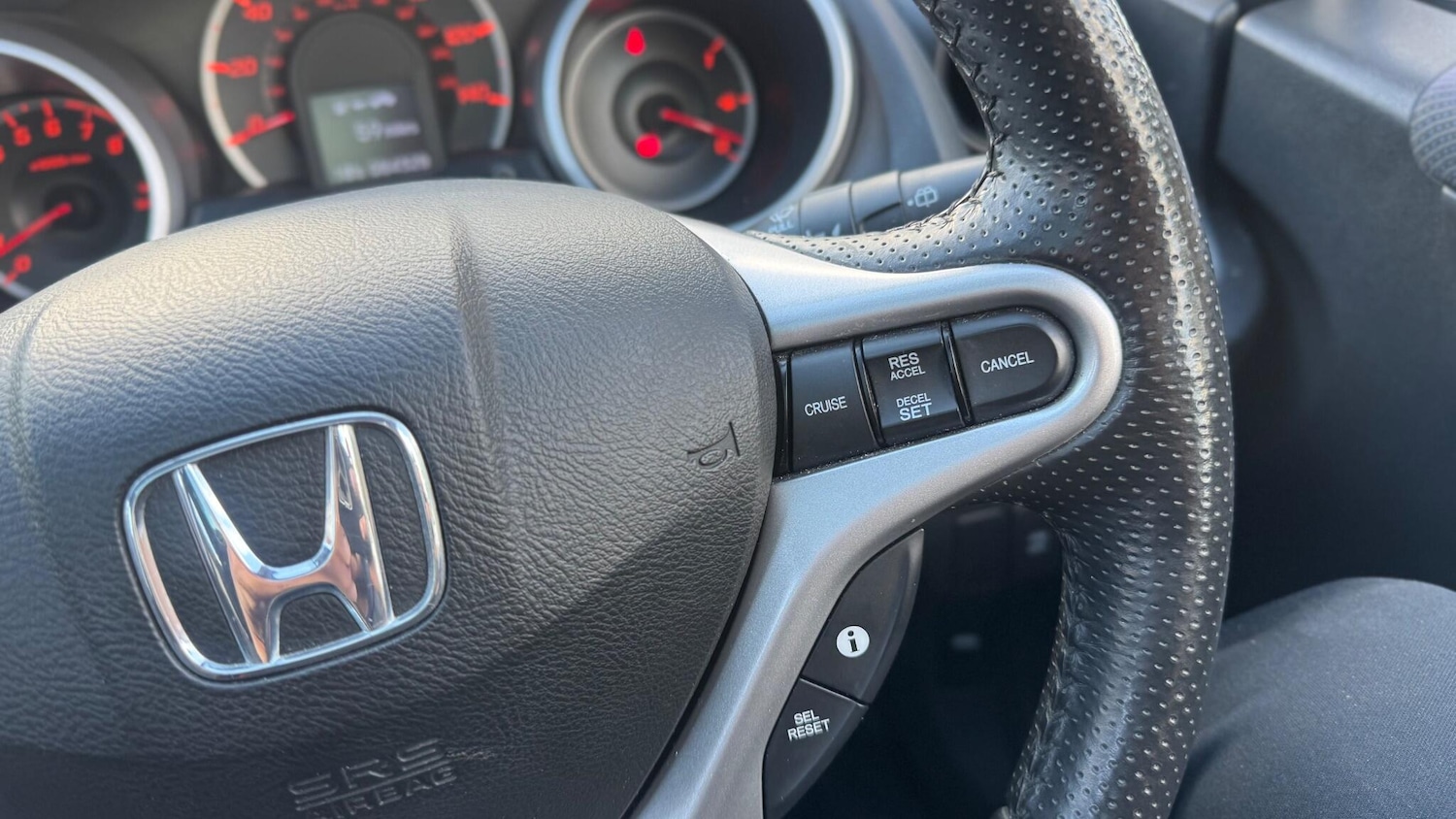 Used Honda Jazz 2010 for sale - 78085957: Photo 22