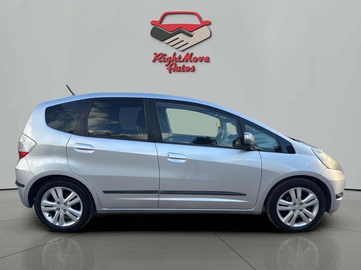 Used Honda Jazz 2010 for sale - 78085957: Photo 6