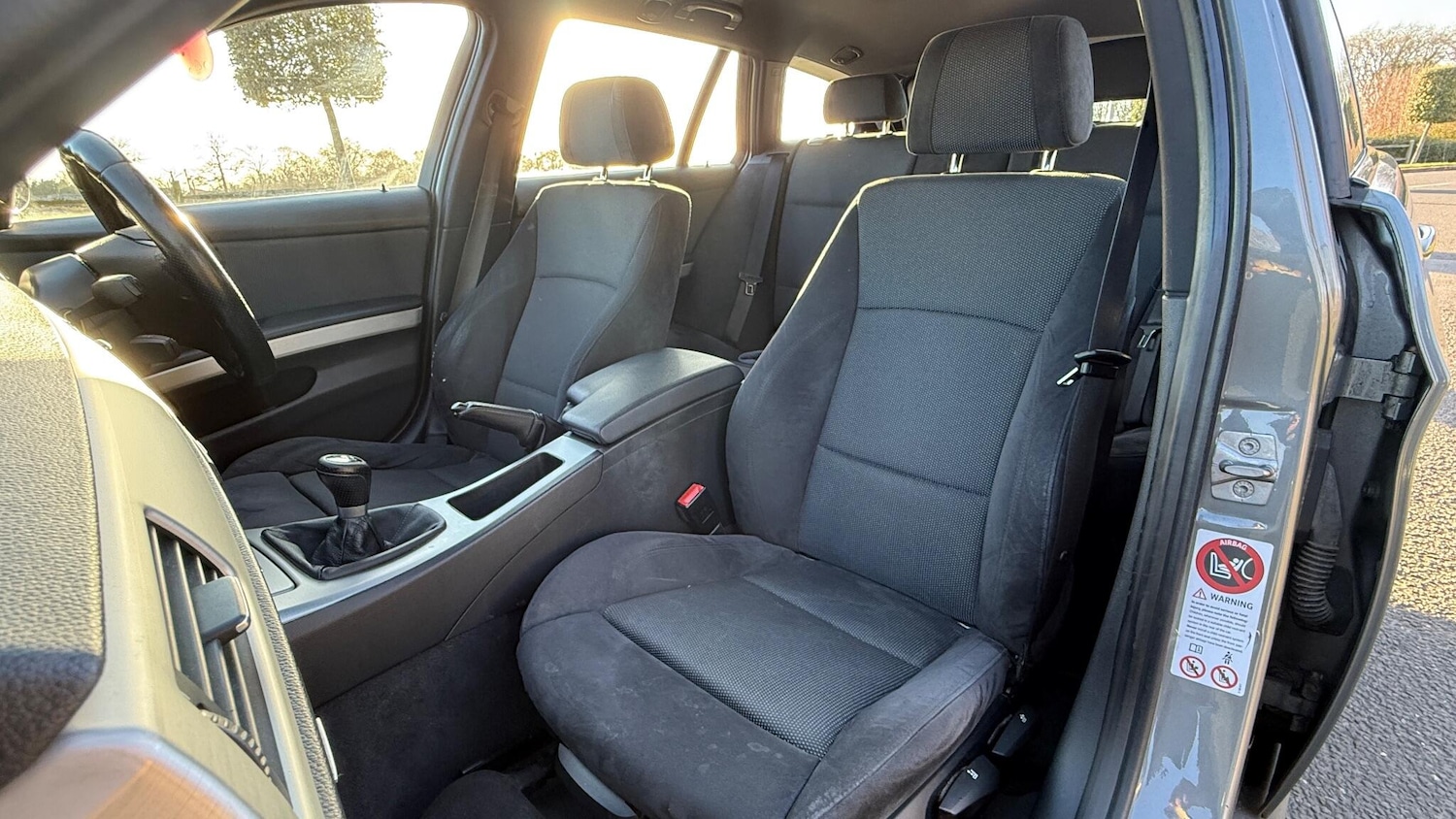 Used BMW 3 Series 2011 for sale - 77052477: Photo 11