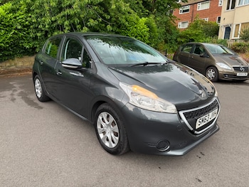 Used Peugeot 208 2014 for sale - 78828380: Photo