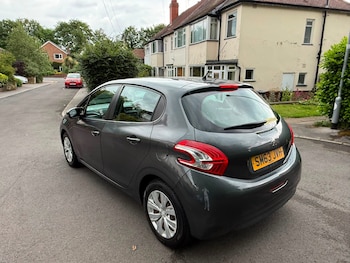 Used Peugeot 208 2014 for sale - 78828380: Photo