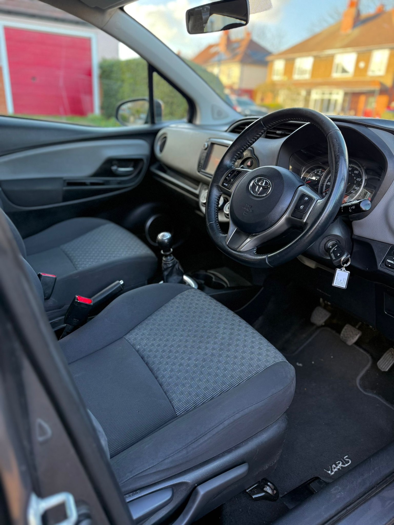 Used Toyota Yaris 2015 for sale - 78122830: Photo 9