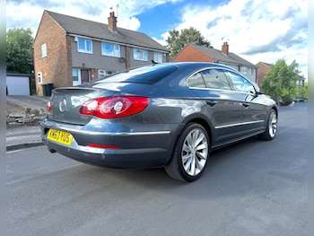 Used Volkswagen Passat 2011 for sale - 78909043: Photo