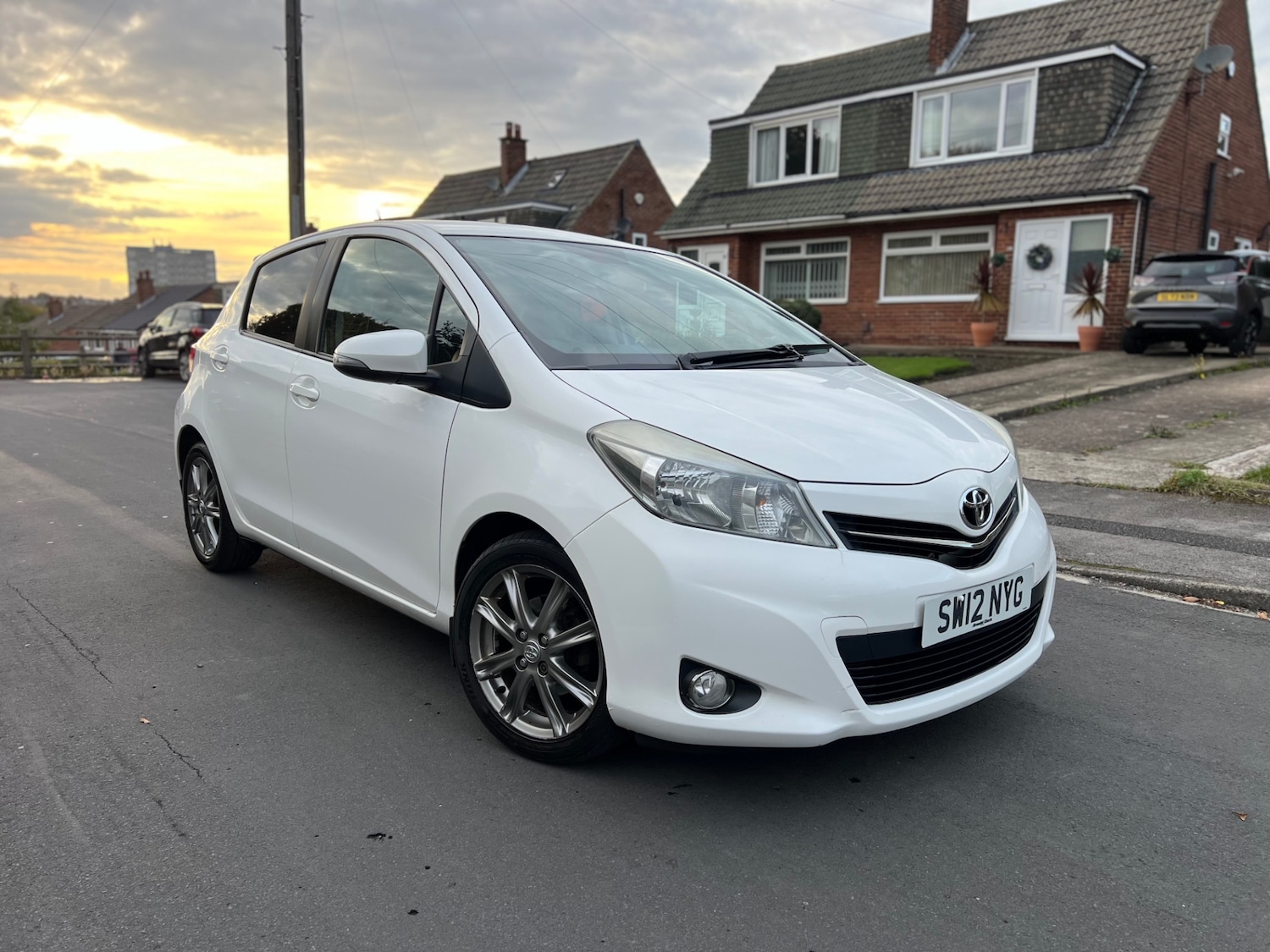 Used Toyota Yaris 2012 for sale - 76352961: Photo 1