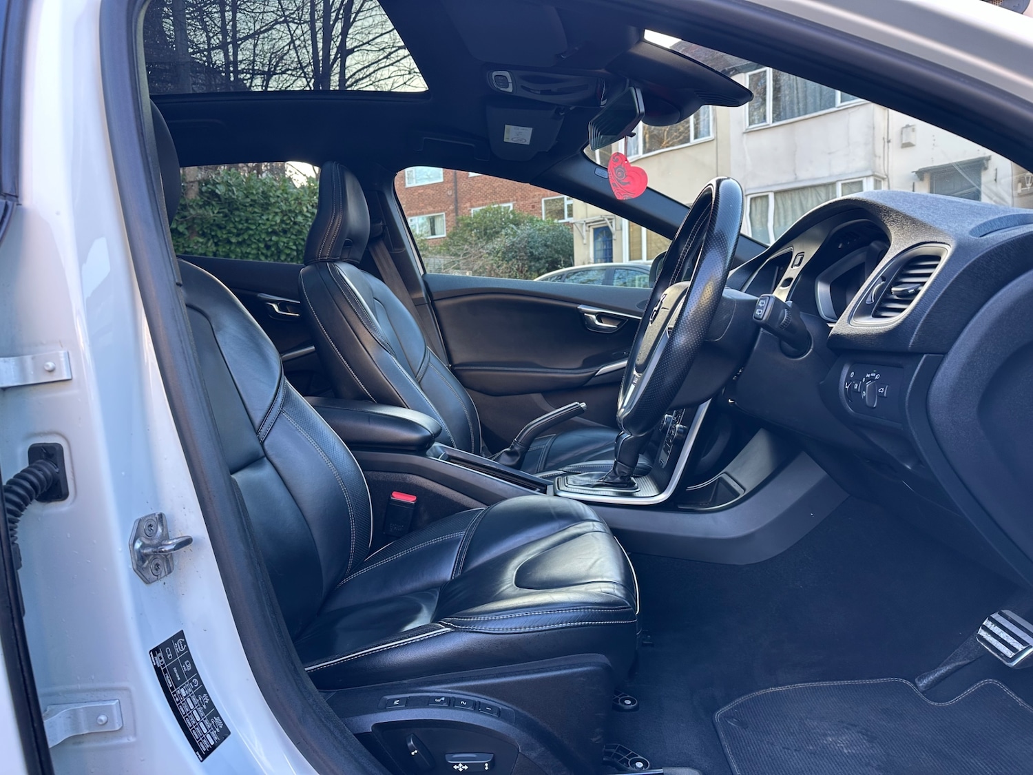 Used Volvo V40 2018 for sale - 78027509: Photo 8