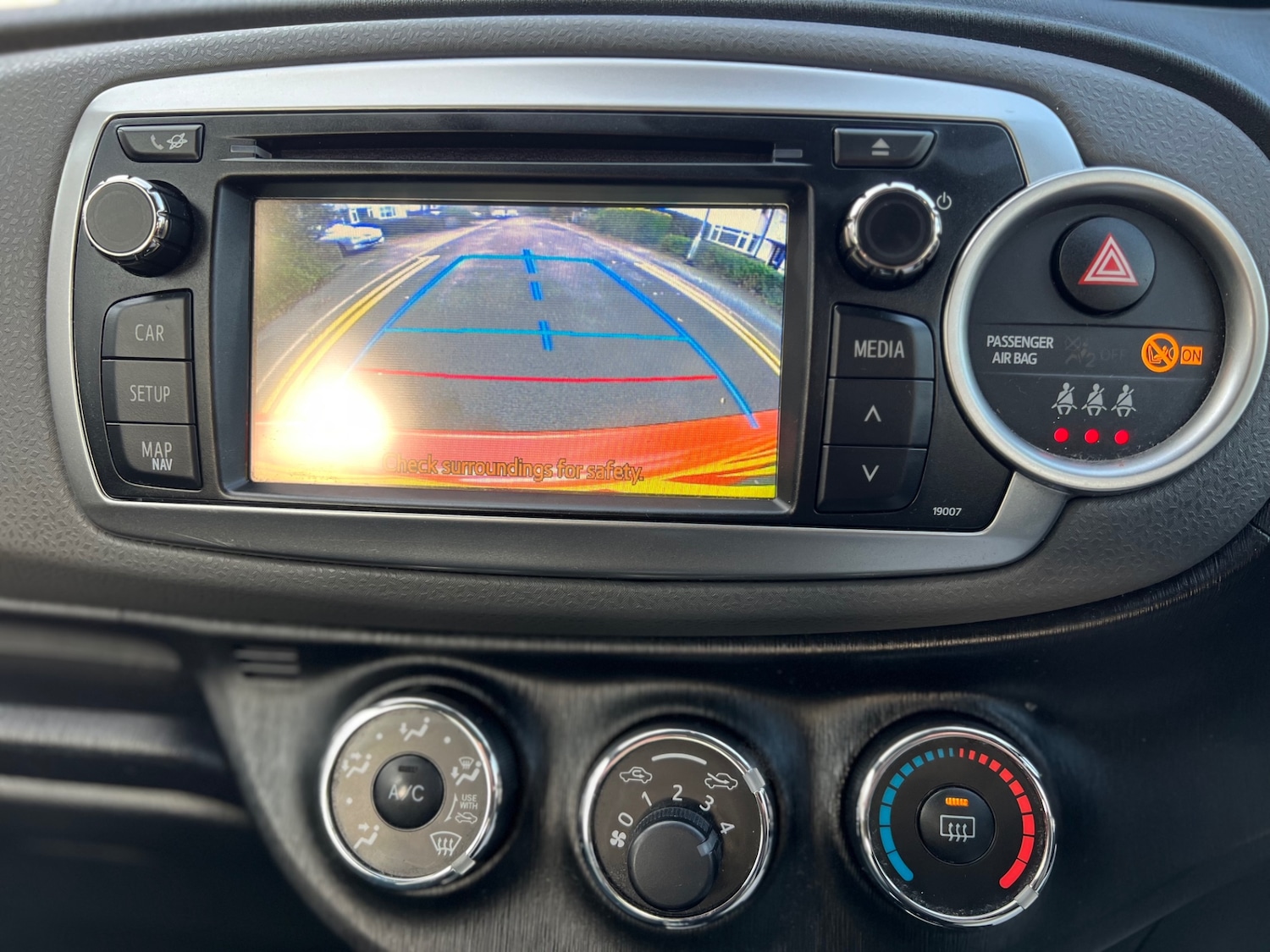 Used Toyota Yaris 2012 for sale - 76652908: Photo 11