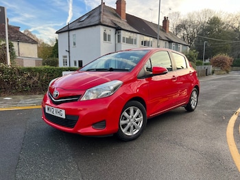 Used Toyota Yaris 2012 for sale - 76652908: Photo