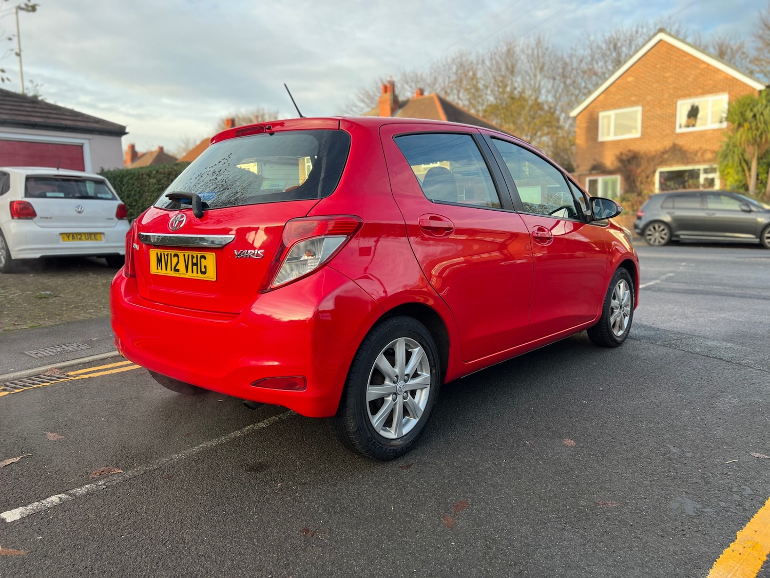 Used Toyota Yaris 2012 for sale - 76652908: Photo 4