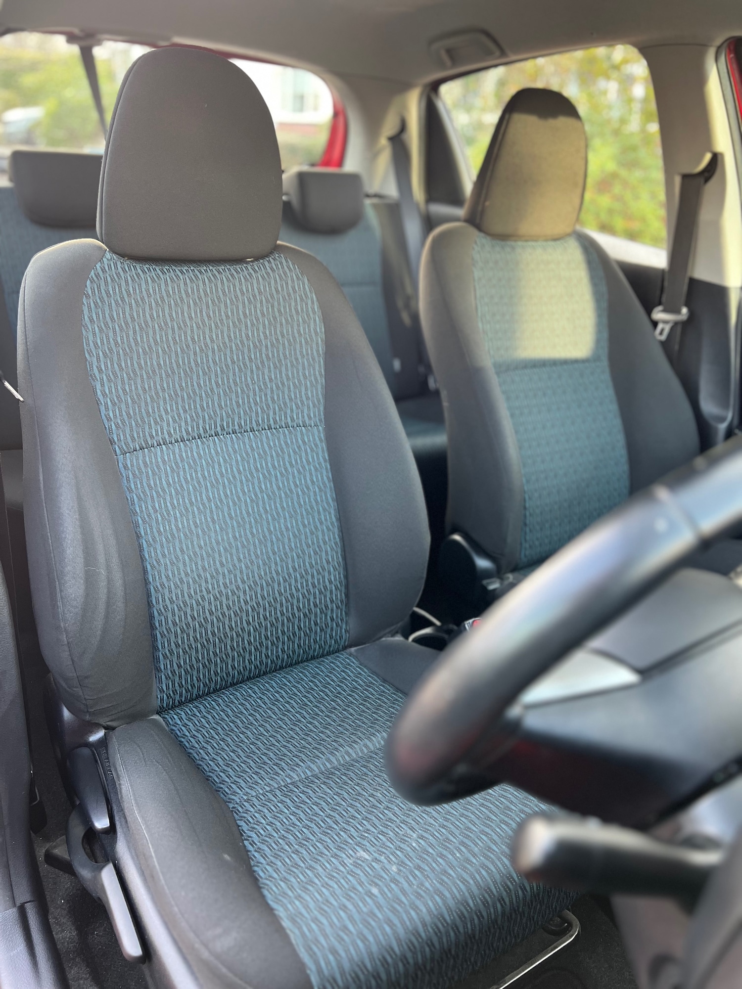 Used Toyota Yaris 2012 for sale - 76652908: Photo 9