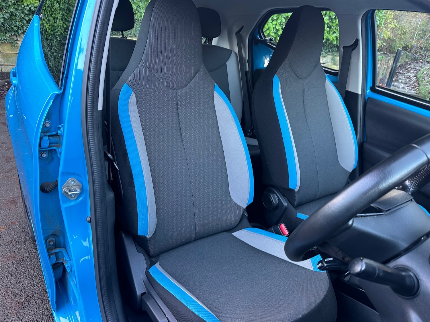 Used Toyota AYGO 2015 for sale - 76798989: Photo 8