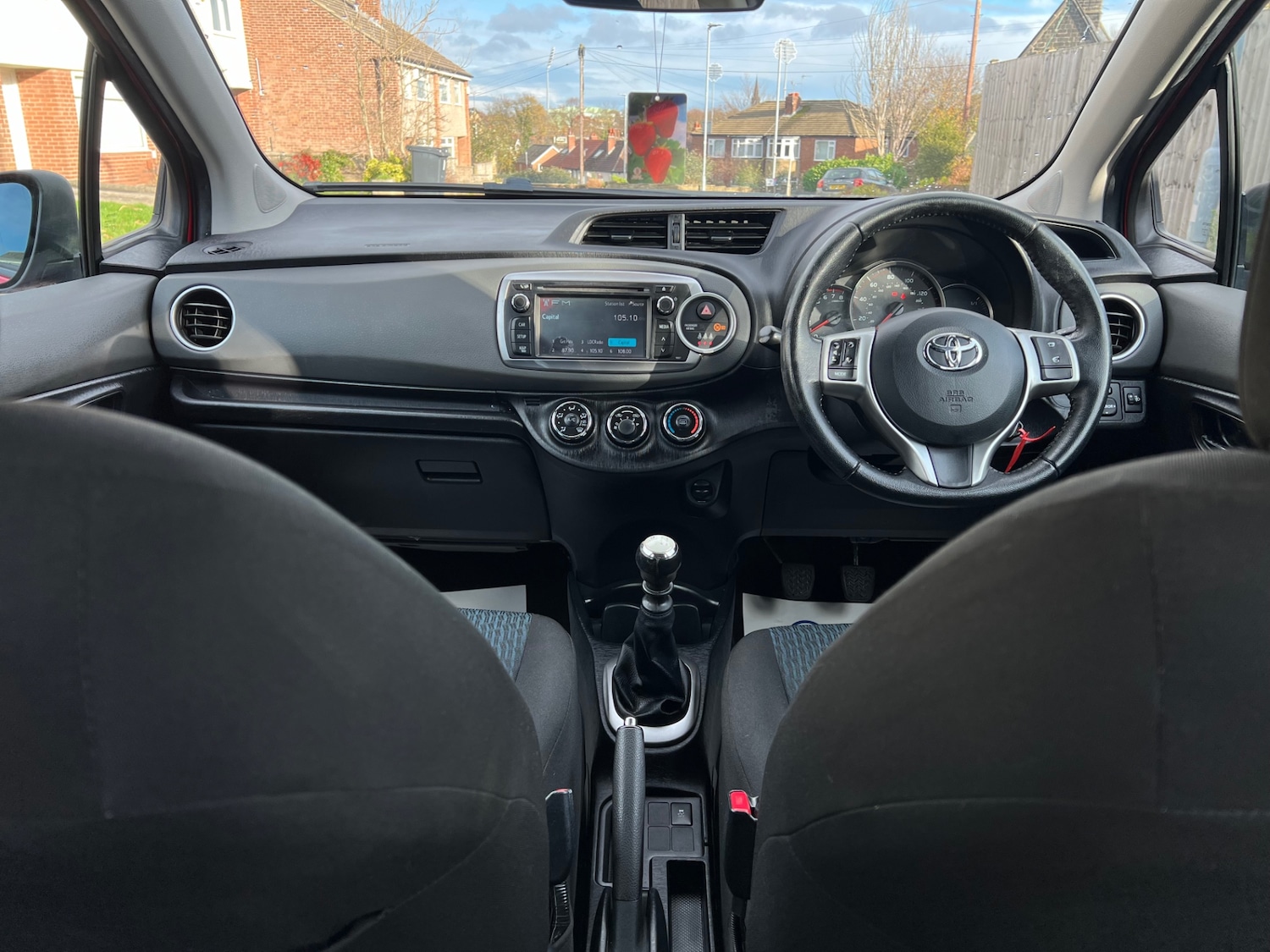 Used Toyota Yaris 2013 for sale - 76643284: Photo 10