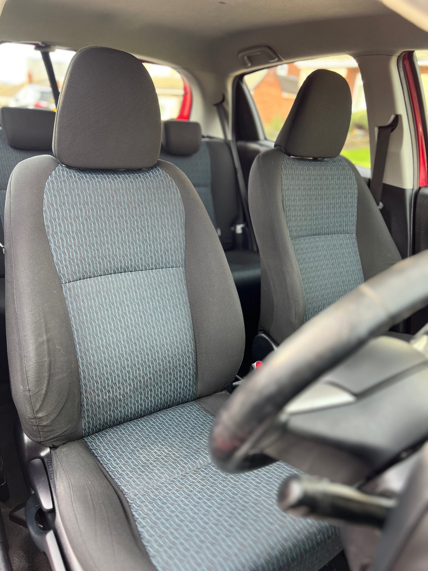 Used Toyota Yaris 2013 for sale - 76643284: Photo 9