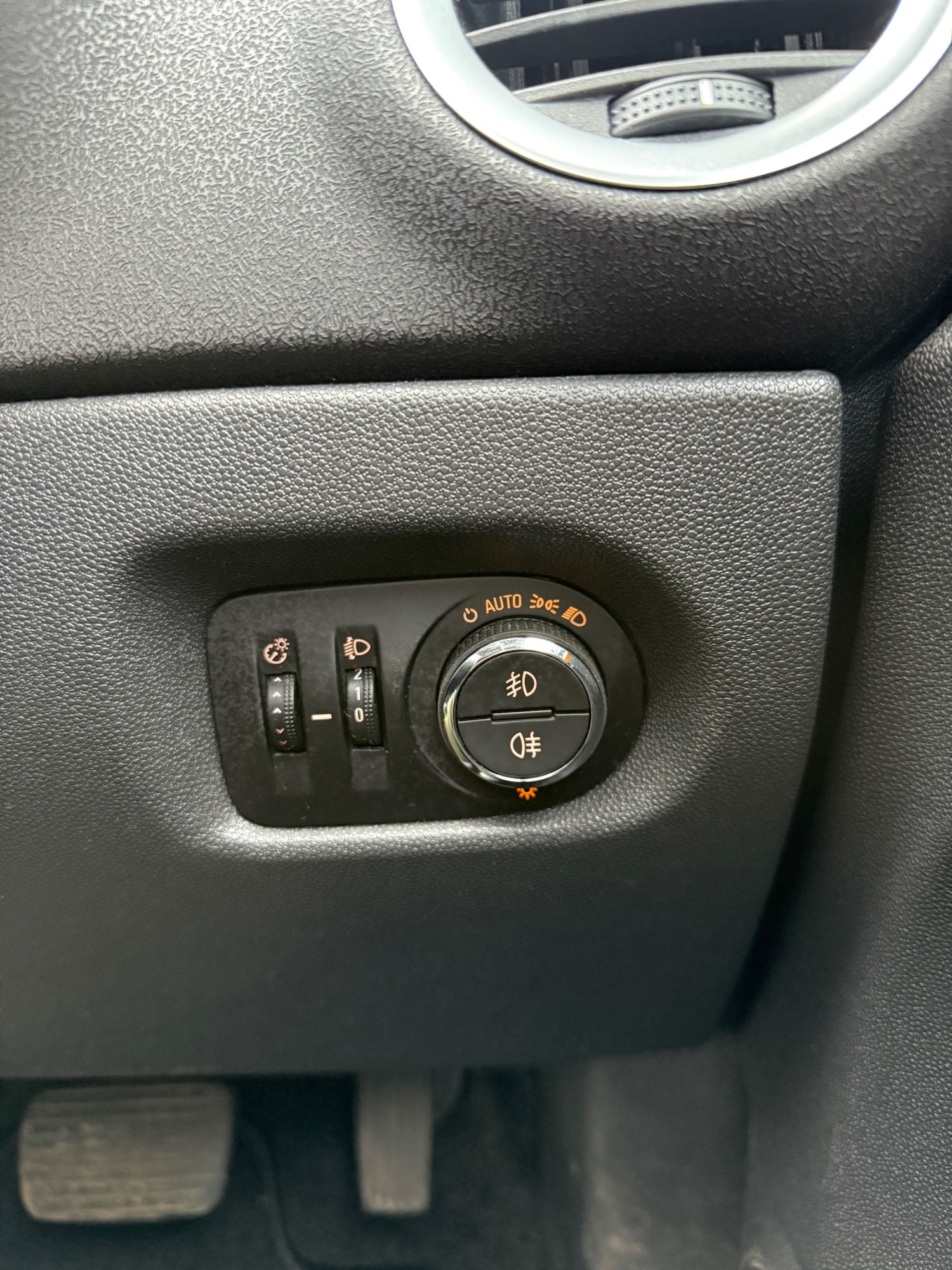 Used Vauxhall Corsa 2013 for sale - 78123028: Photo 13