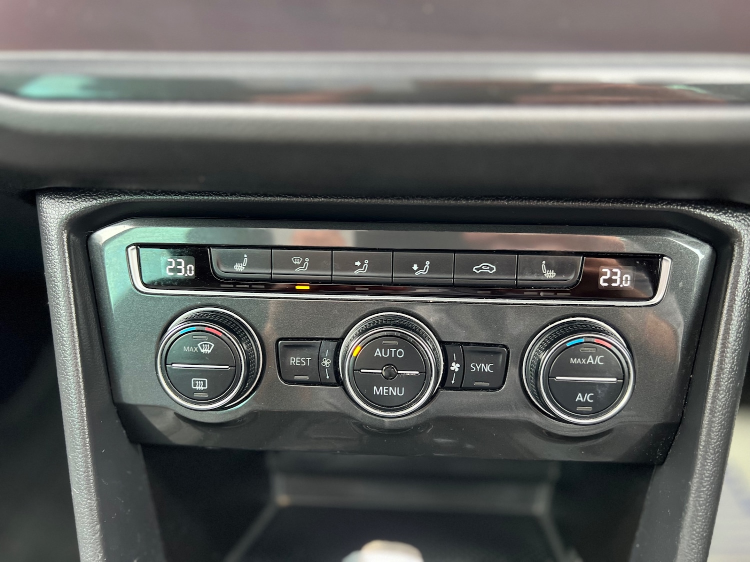 Used Volkswagen Tiguan 2018 for sale - 76542912: Photo 13