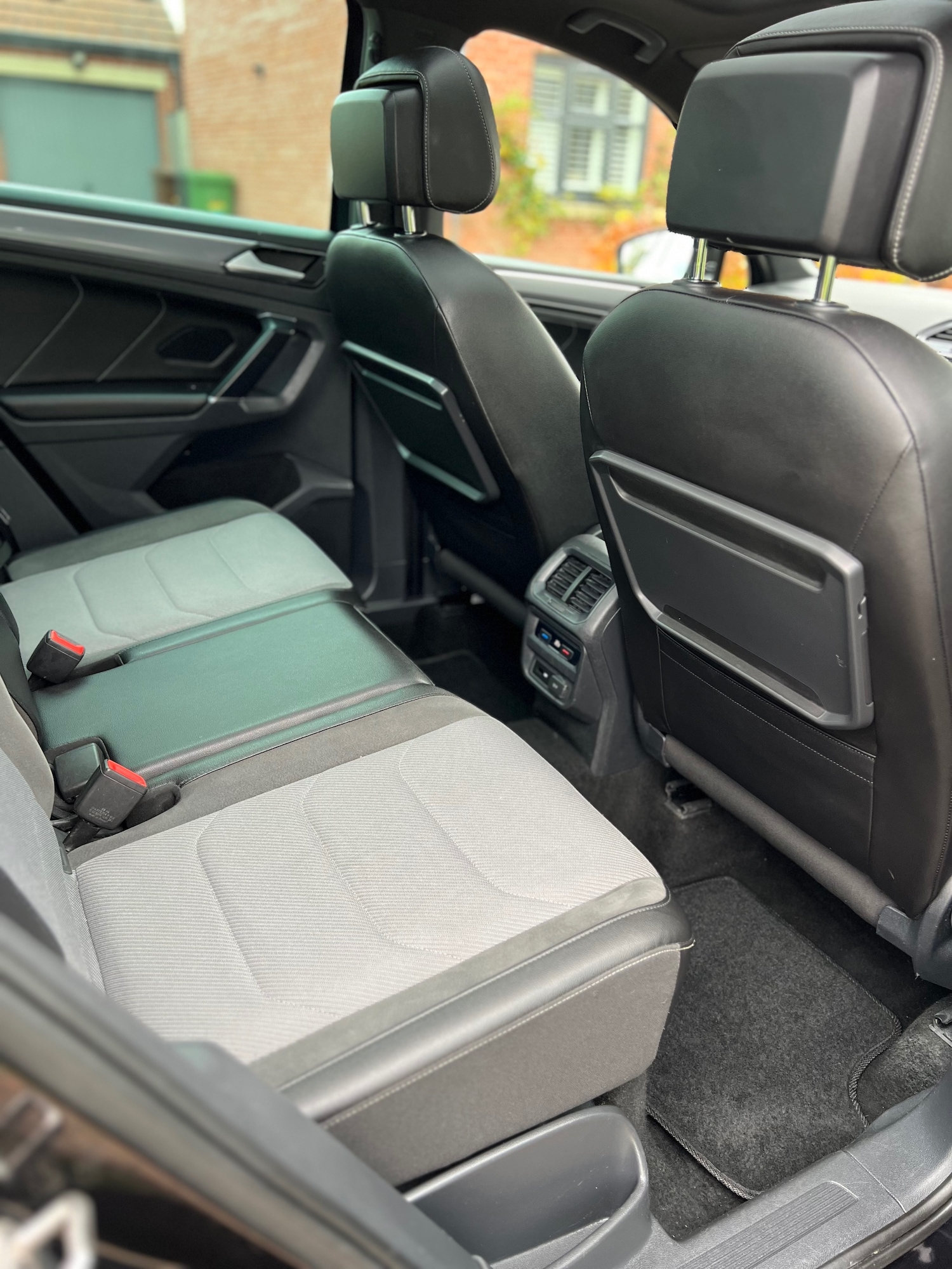 Used Volkswagen Tiguan 2018 for sale - 76542912: Photo 7