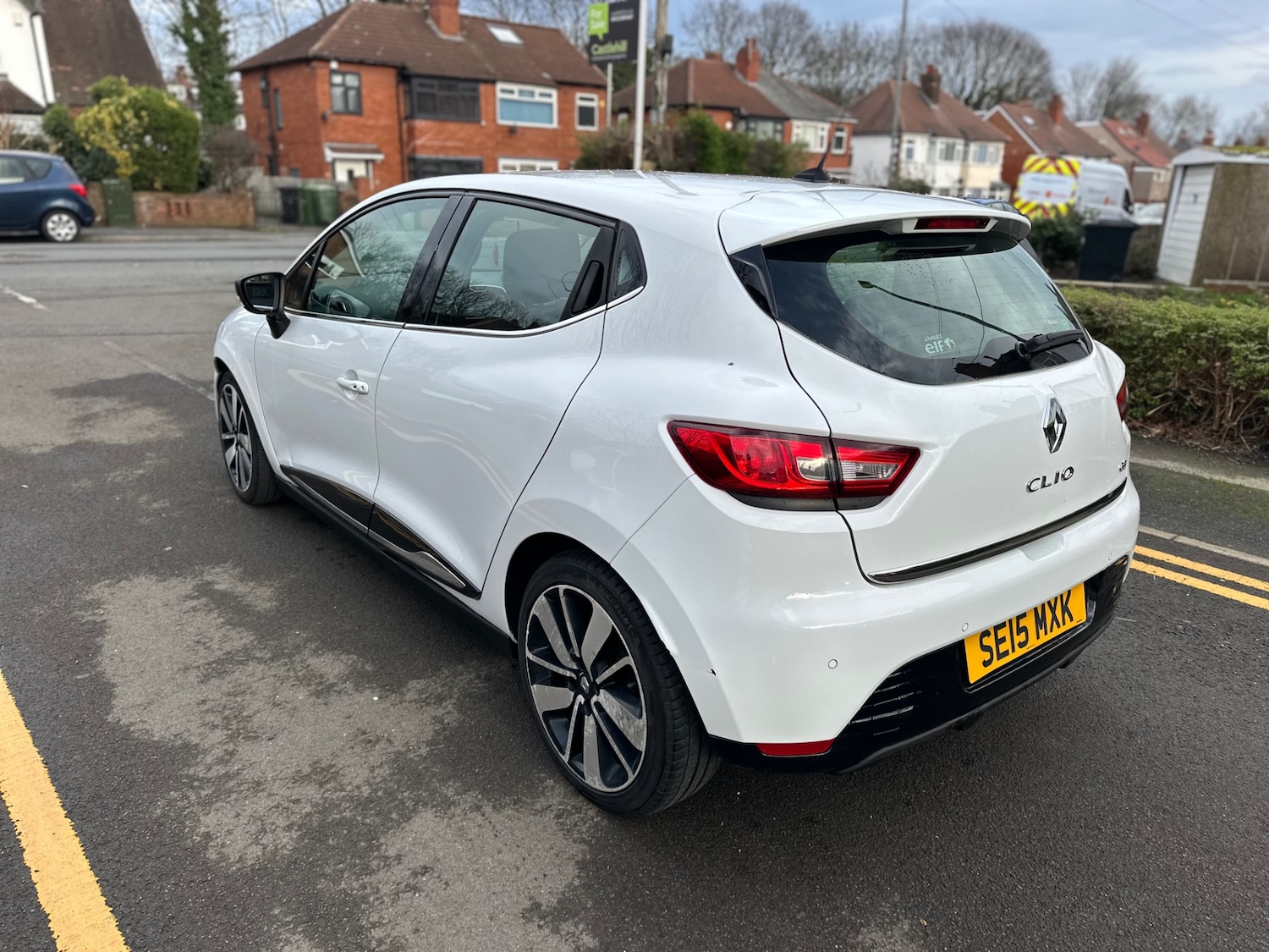 Used Renault Clio 2015 for sale - 77662105: Photo 4