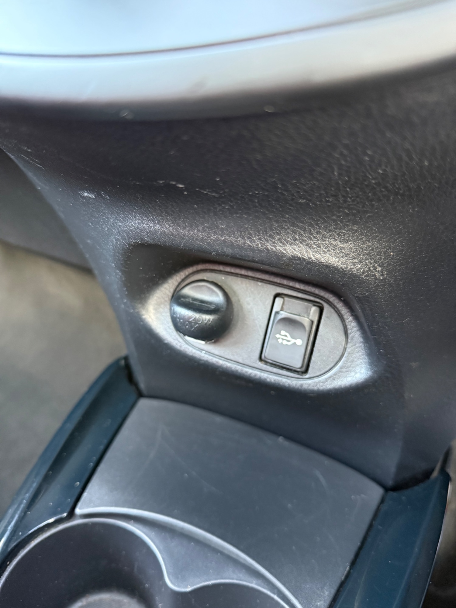 Used Toyota Yaris 2014 for sale - 76941333: Photo 13