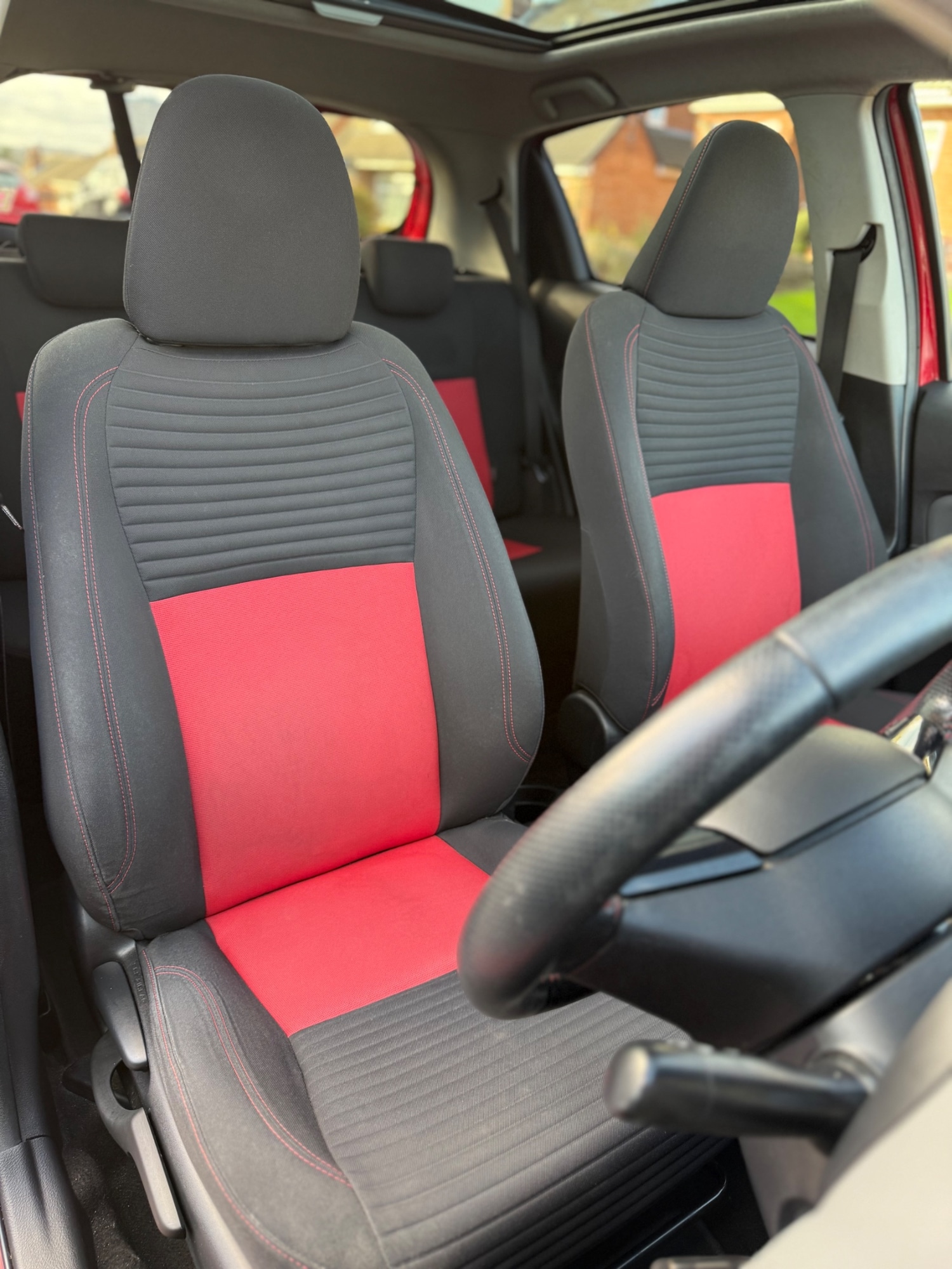 Used Toyota Yaris 2014 for sale - 76941333: Photo 9