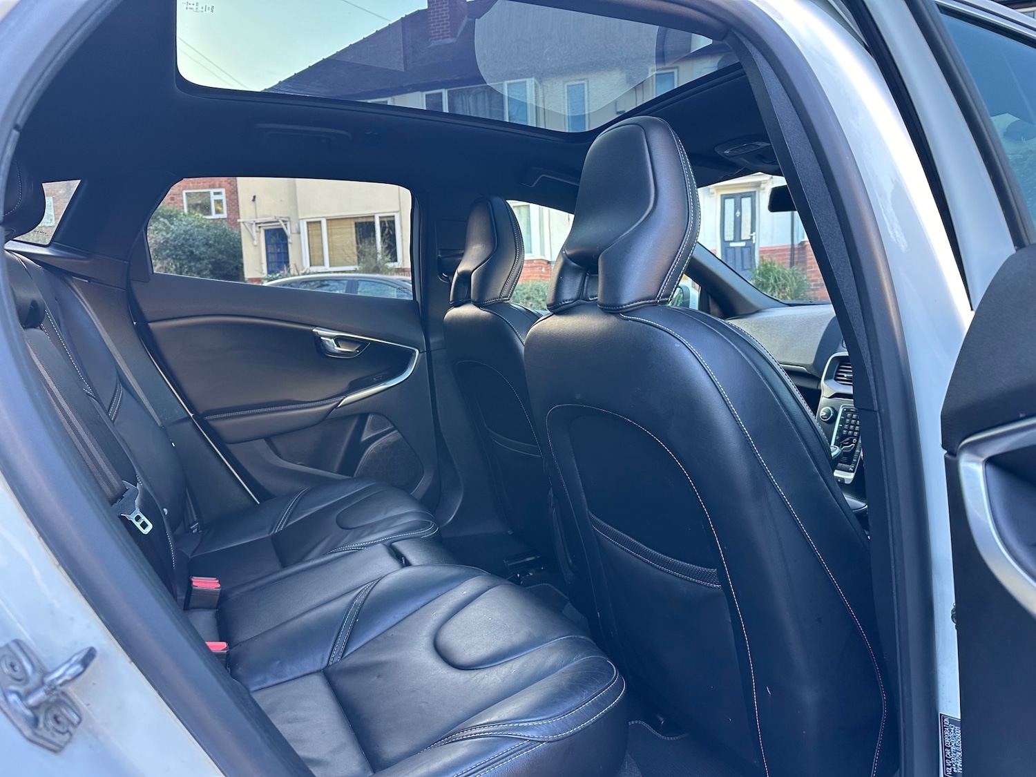 Used Volvo V40 2018 for sale - 78122104: Photo 10