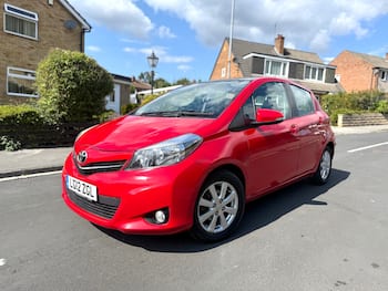 Used Toyota Yaris 2012 for sale - 79835140: Photo