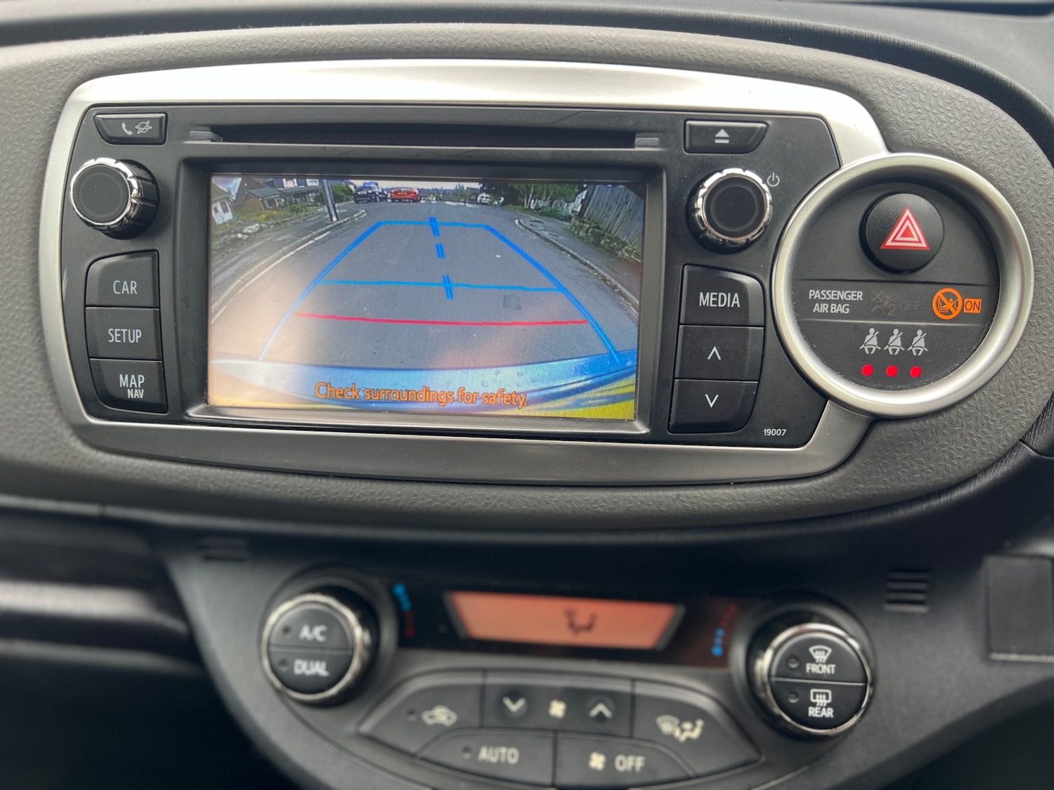 Used Toyota Yaris 2014 for sale - 76353075: Photo 11