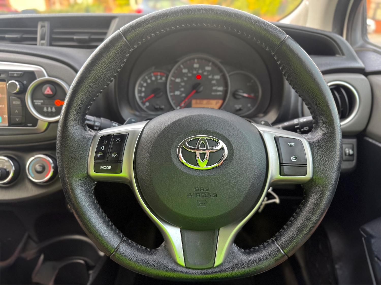Used Toyota Yaris 2012 for sale - 78202152: Photo 14