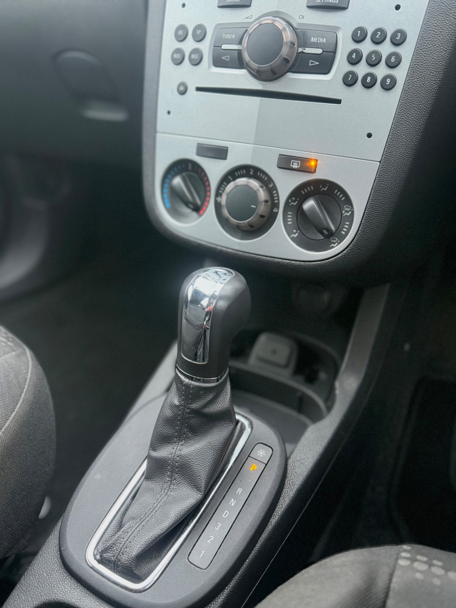 Used Vauxhall Corsa 2013 for sale - 77450817: Photo 10