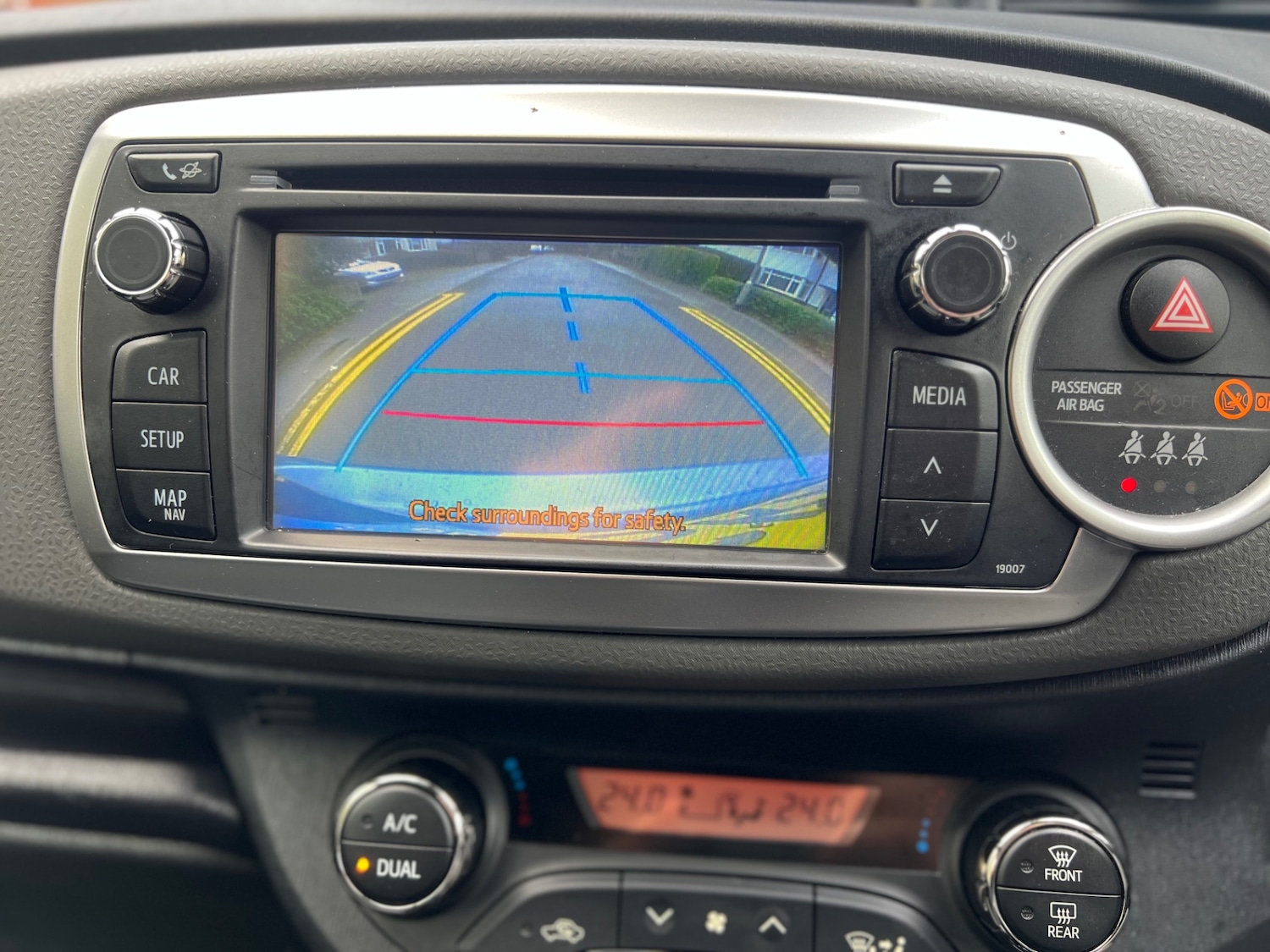 Used Toyota Yaris 2014 for sale - 76353394: Photo 11