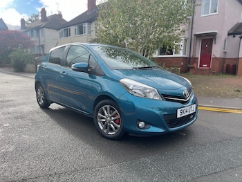 Used Toyota Yaris 2014 for sale - 76353394: Photo