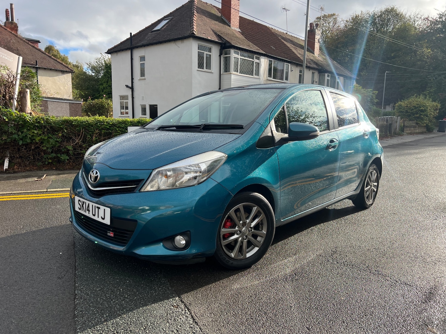 Used Toyota Yaris 2014 for sale - 76353394: Photo 2