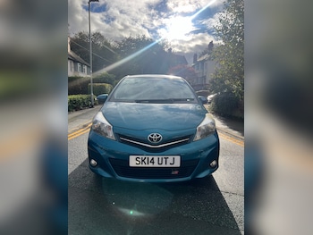 Used Toyota Yaris 2014 for sale - 76353394: Photo