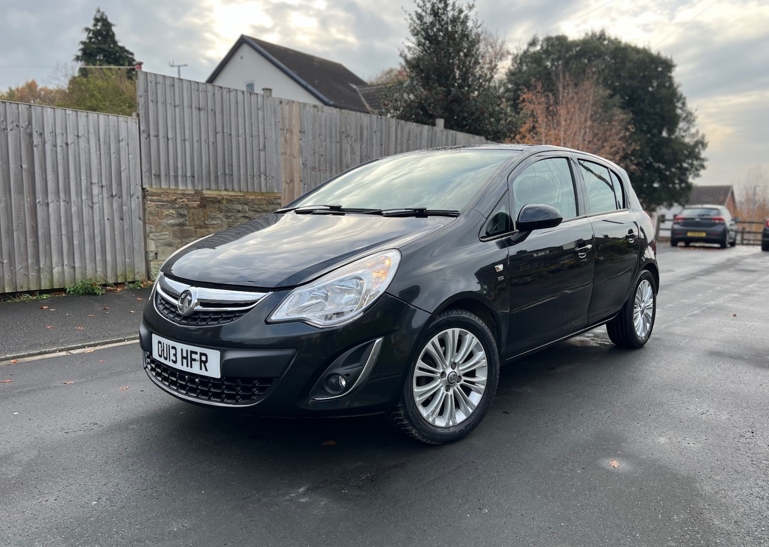 Used Vauxhall Corsa 2013 for sale - 76527451: Photo 2