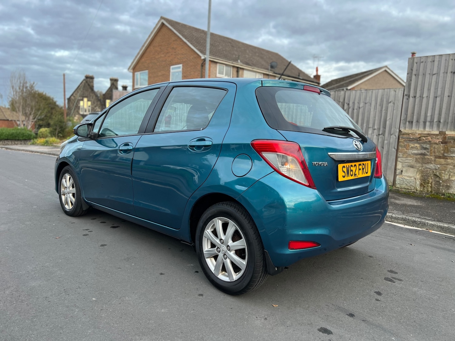 Used Toyota Yaris 2013 for sale - 76353050: Photo 5