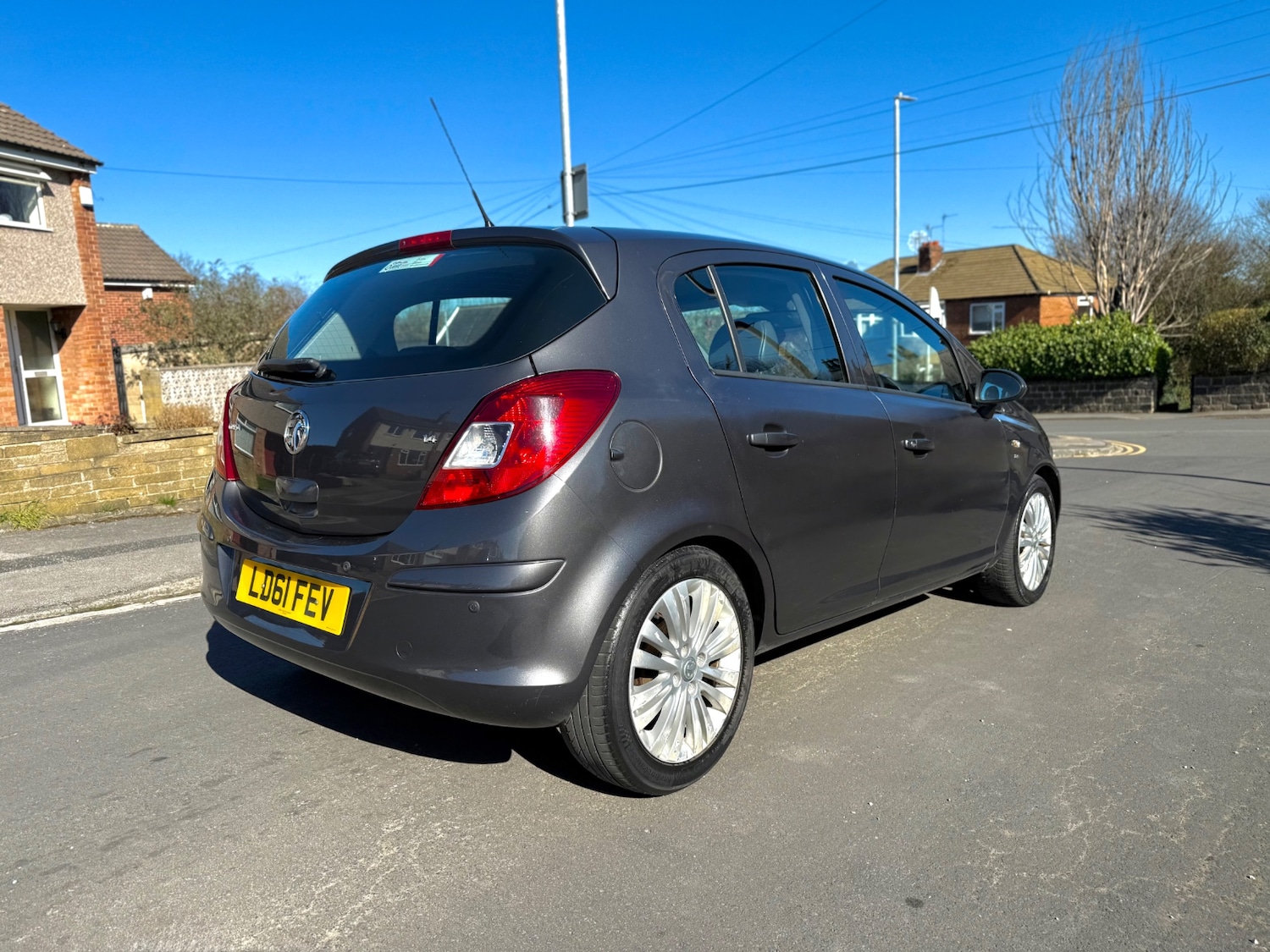 Used Vauxhall Corsa 2011 for sale - 77921567: Photo 4