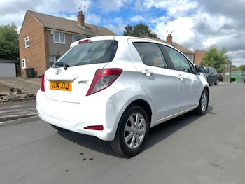 Used Toyota Yaris 2014 for sale - 78828375: Photo
